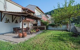 Diogenis Villa
